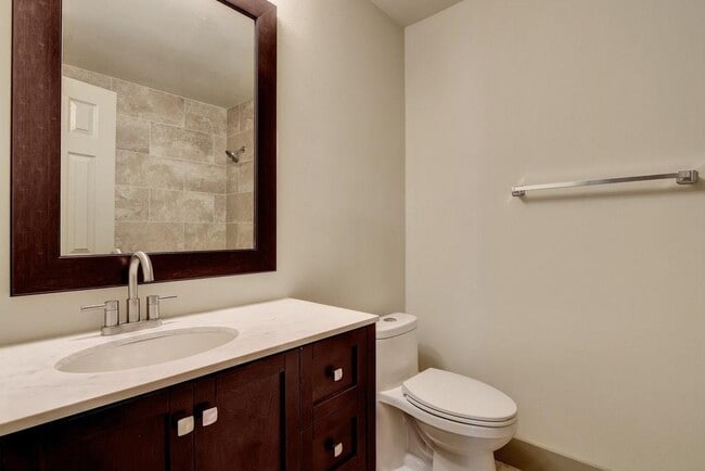 Building Photo - 9415 Quail Meadow Dr