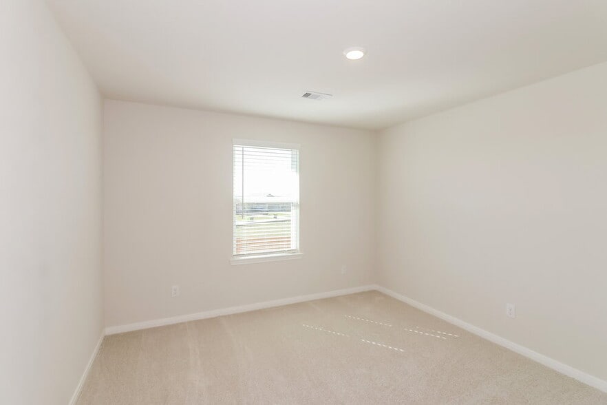 Building Photo - 409 Sunny Highlands Dr