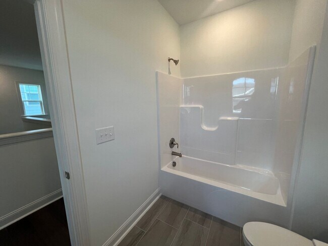 Building Photo - 1577 Goldfinch Perch Ln