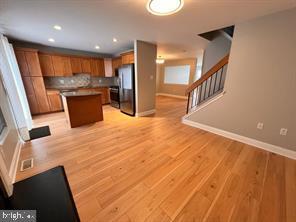 Building Photo - 104 Quince Cir