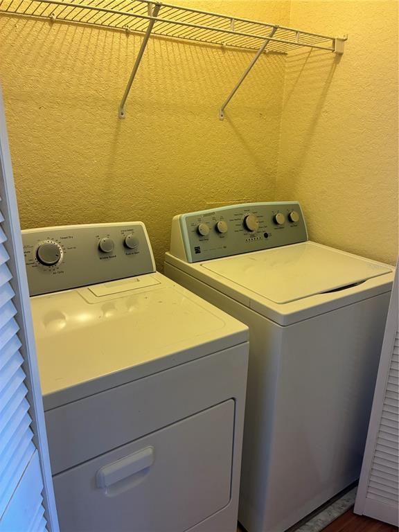 Building Photo - 16513 Lake Brigadoon Cir