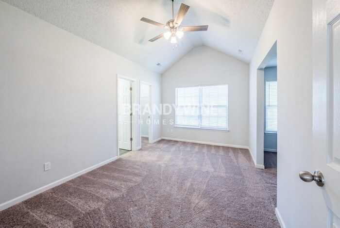 Building Photo - 6537 Hoover Cir