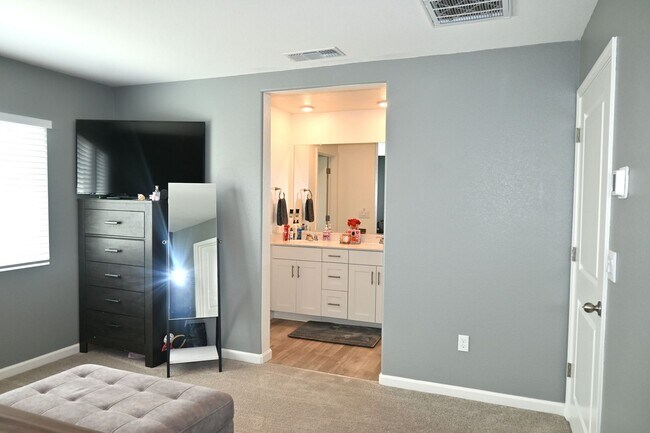 Building Photo - Resident Benefit Package Property