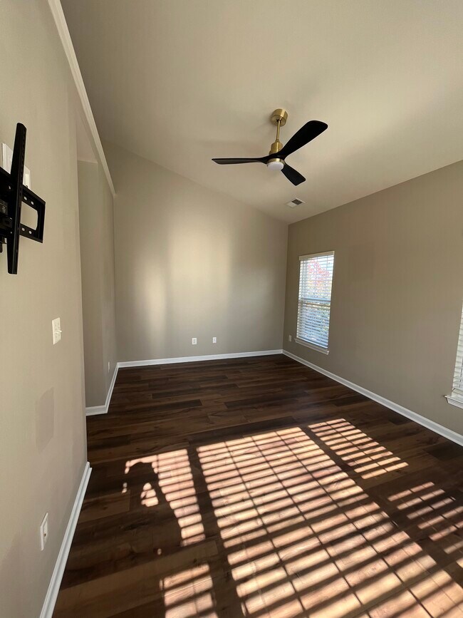 Building Photo - 20476 Alicent Ter