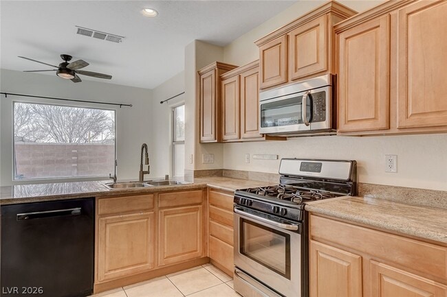 Building Photo - 4229 W Galapagos Ave