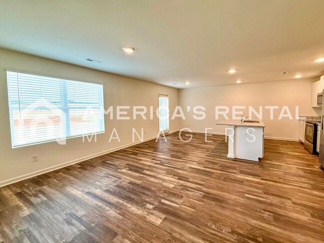 Building Photo - Spacious Single-Story Living in Vance, AL! Available to View Now! REDUCED PRICE!  DEPOSIT PENDING!!