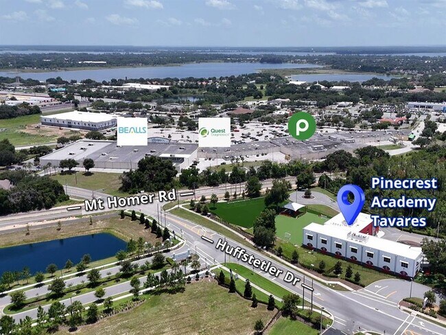 Building Photo - 3004 Jessamine Dr