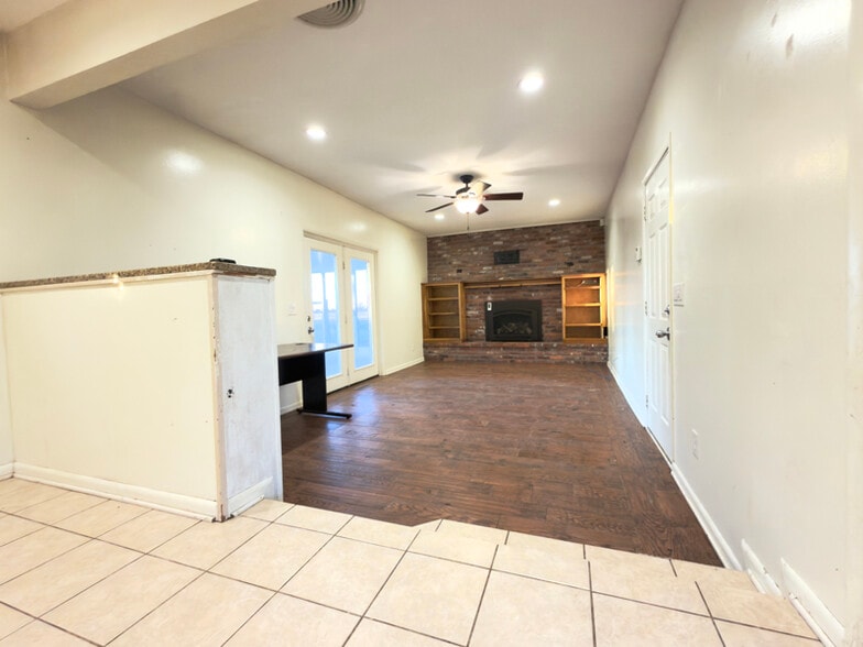 Building Photo - 5246 N 600 W