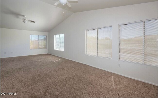 Building Photo - 12225 W Flanagan St