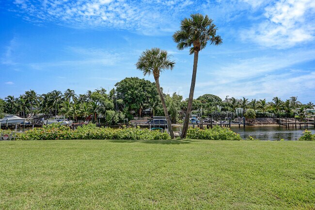 Building Photo - 342 Southwind Dr