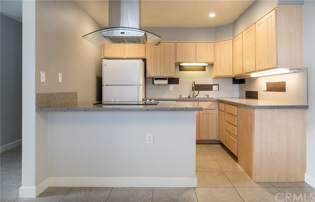 Building Photo - 423 Avenue G
