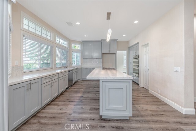 Building Photo - 429 Somerset Cir