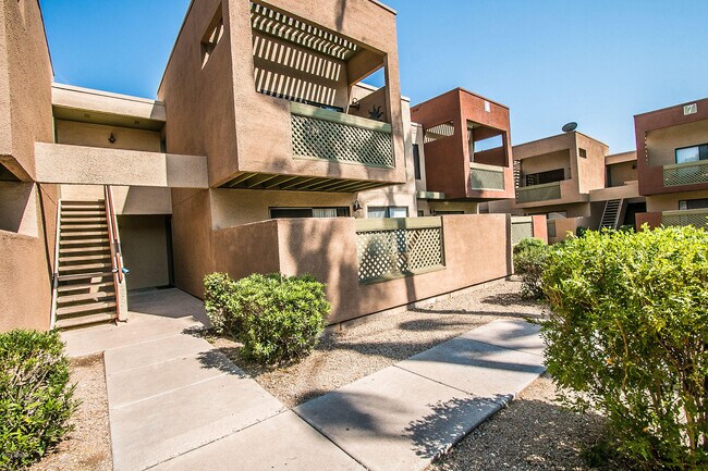 Building Photo - 3500 Hayden Rd