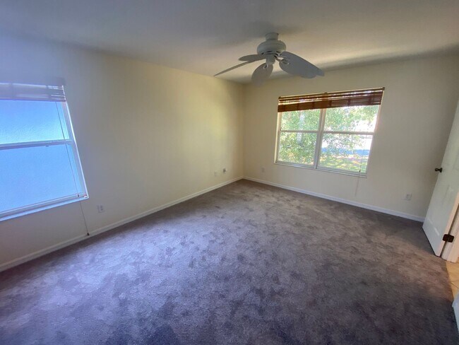 Building Photo - Beautiful, Family & Pet Friendly, 2 Story,...