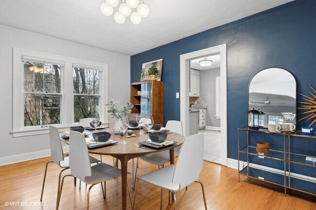 Building Photo - 1021 Morrison Ave