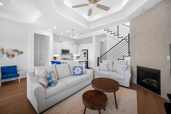 Building Photo - 303 Cartwheel Bend