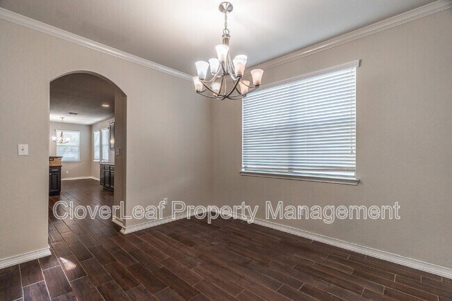 Building Photo - 213 Tumbleweed Run