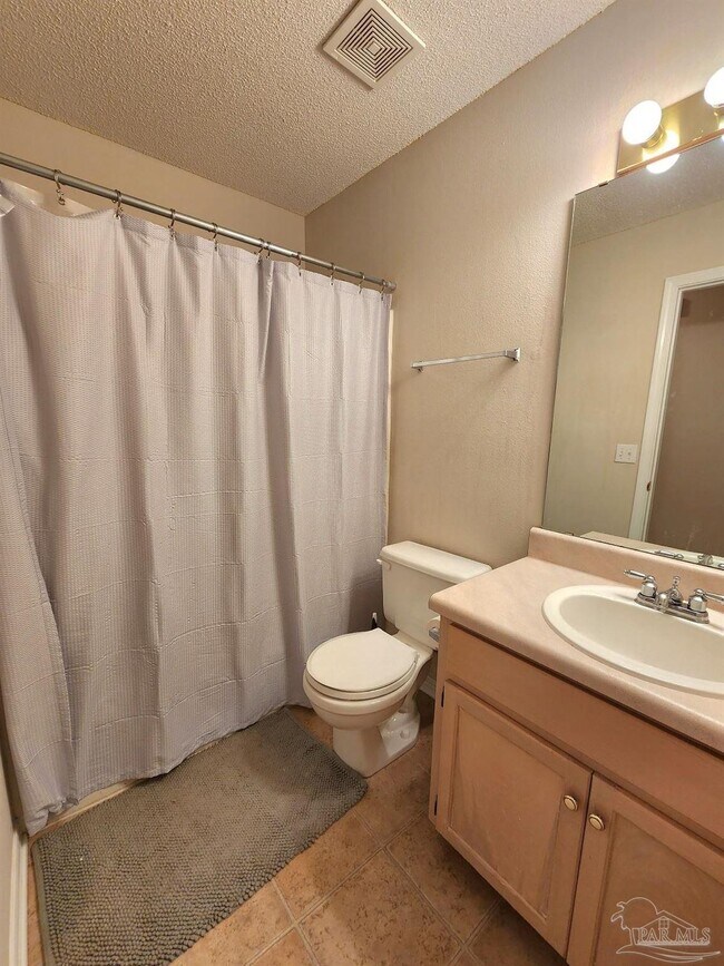 Building Photo - 3338 Marion Oaks Way