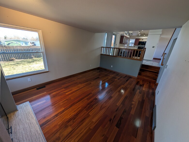 Building Photo - 4208 Stoneridge Dr