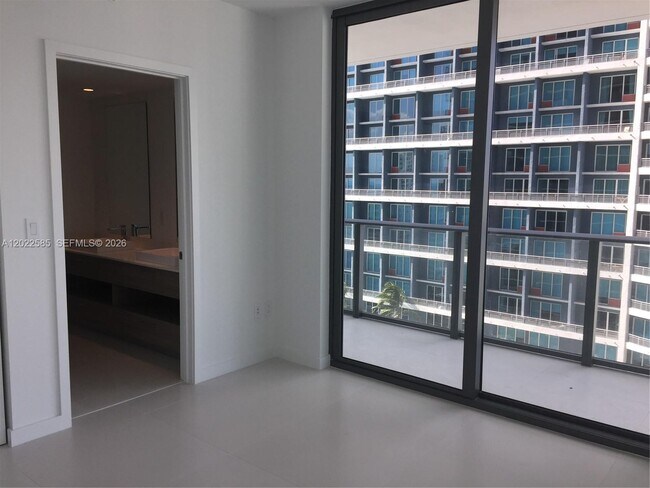 Building Photo - 1300 S Miami Ave