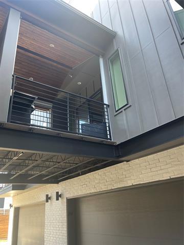 Building Photo - 5707 Lindell Ave