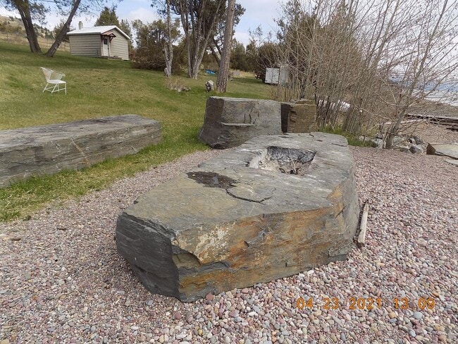 Building Photo - Lake Front Property with Orchard--Desired lease October 1st, 2026 thru May 31st 2027 (some flexib...