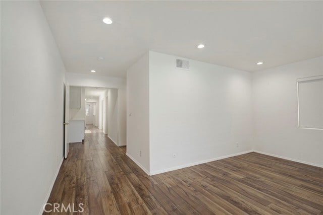 Building Photo - 9450 Tampa Ave