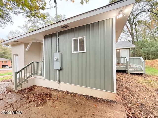 Building Photo - 1957 Knightsbridge Rd