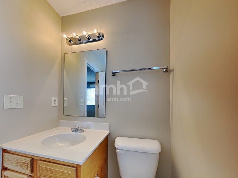 Building Photo - 48 Amelia Park Dr