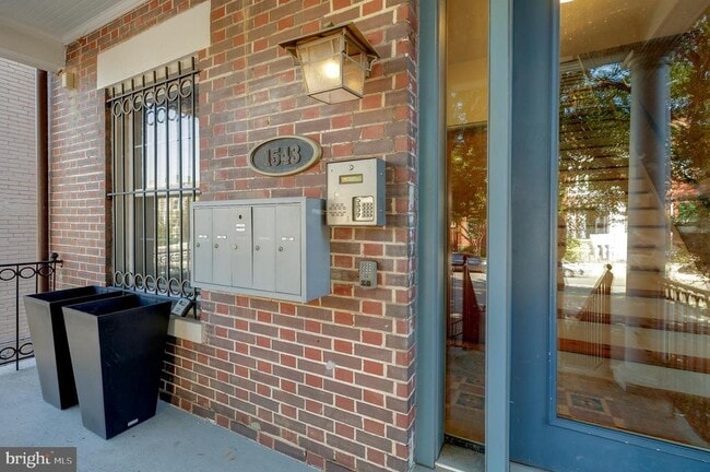 Building Photo - 1543 6th St NW