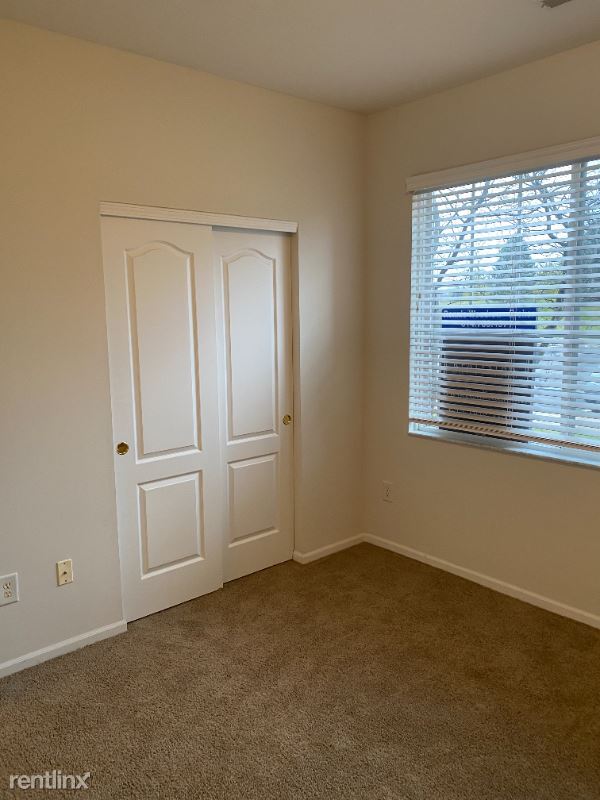 Building Photo - 2 br, 2 bath Condo - 6543 Dorothys Crk