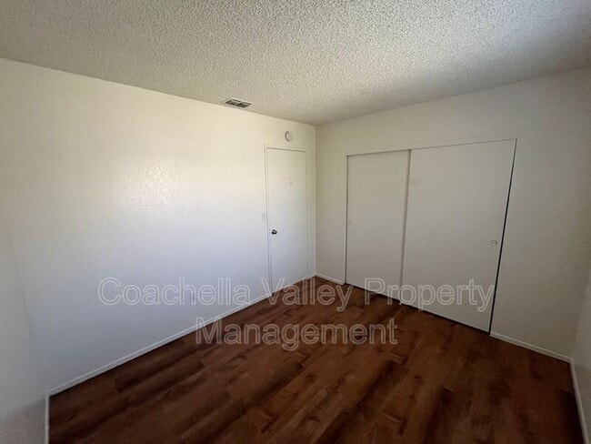 Building Photo - 40641 Schafer Pl