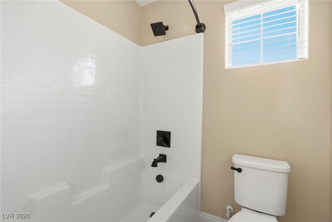 Building Photo - 2198 Trivero St