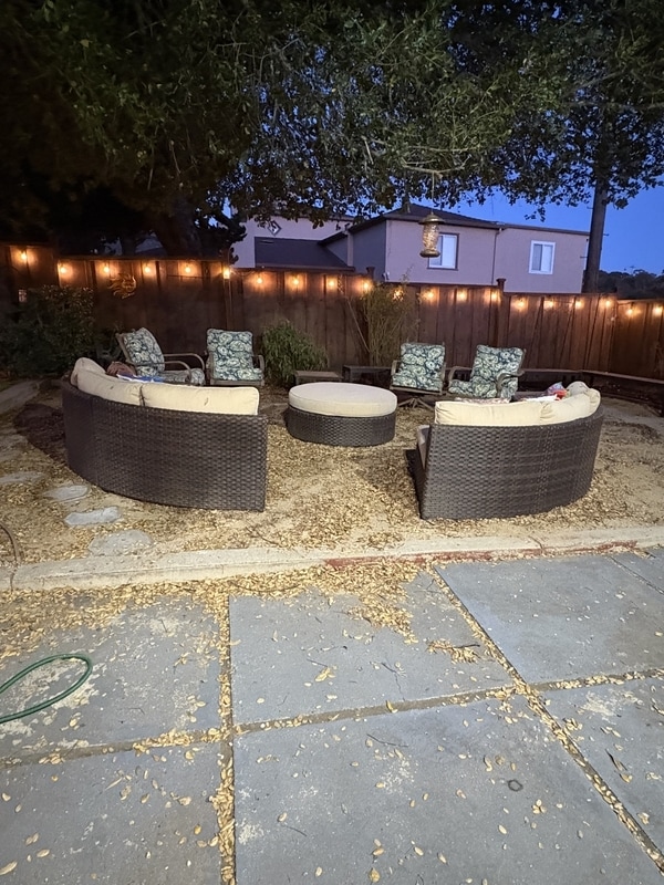 Building Photo - 3440 Oak Knoll Blvd