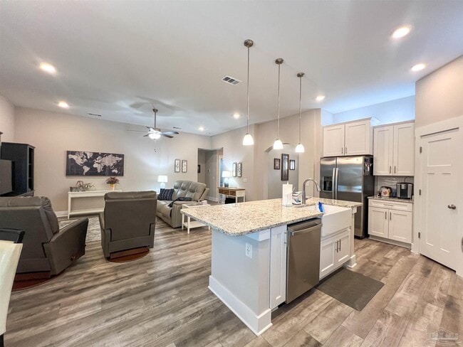 Building Photo - 5686 Dunridge Drive