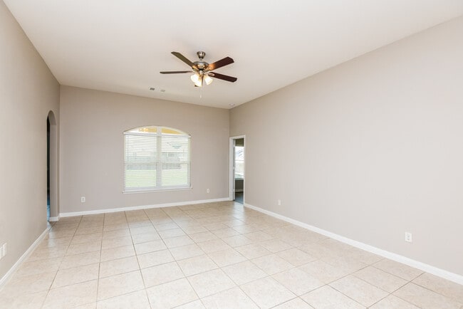 Building Photo - 13120 Tower Ln