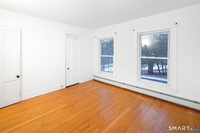 Building Photo - 30 Edgewood St