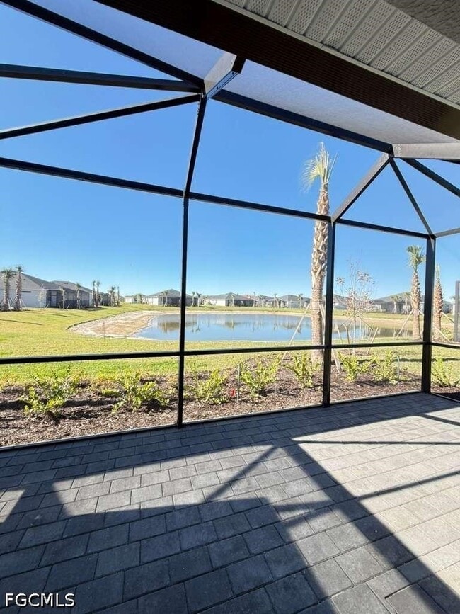 Building Photo - 14778 Martingale Pl