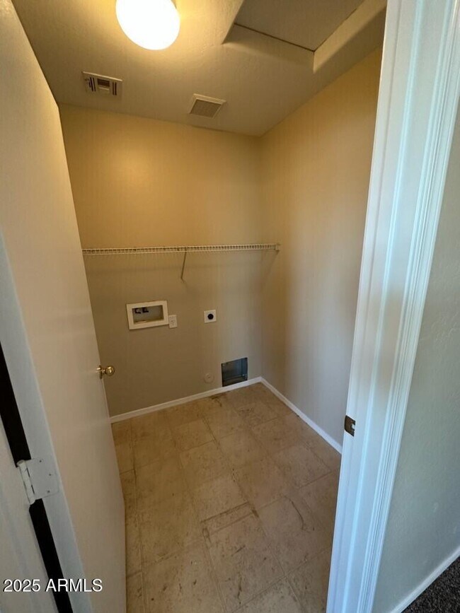 Primary Photo - 23811 W Desert Bloom St