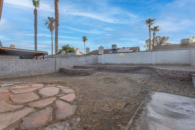 Building Photo - 5055 Stormy Cir