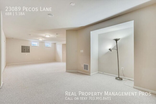 Building Photo - 23089 Pecos Ln