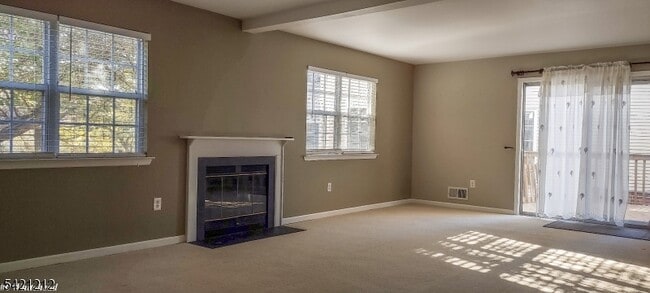 Building Photo - 6 Whitehead Rd