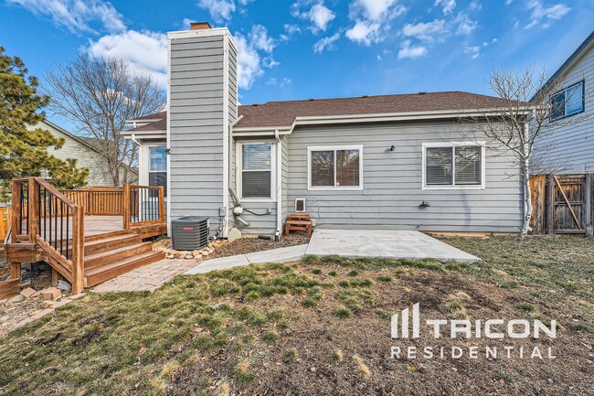 Building Photo - 995 Cobblestone Dr