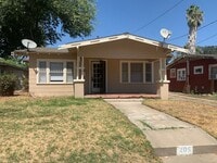 Building Photo - 205 Walden St