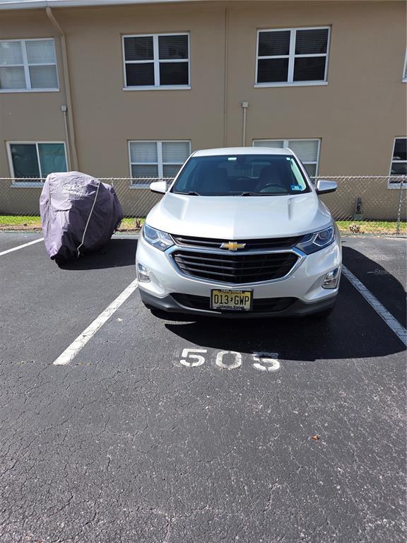 Building Photo - 285 107th Ave