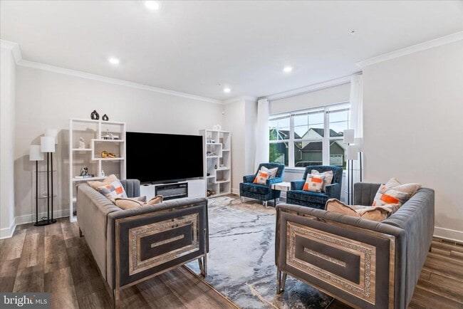 Building Photo - 1309 Crampton Pl
