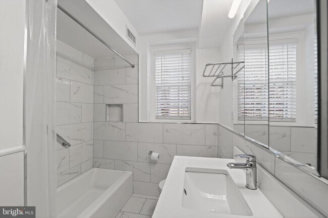 Building Photo - 3450 39th St NW