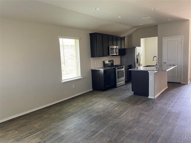 Building Photo - 8218 Rose Petals Ln