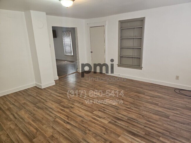 Building Photo - 835 S Old US Hwy 31