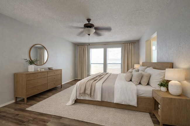 Building Photo - Charming 3 Bed Home for Rent in Dallas | Vaulted Ceilings | 2-Car Garage